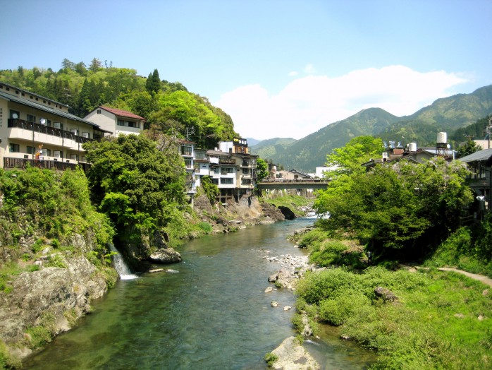 03 Gujo-Hachiman_River Yoshida