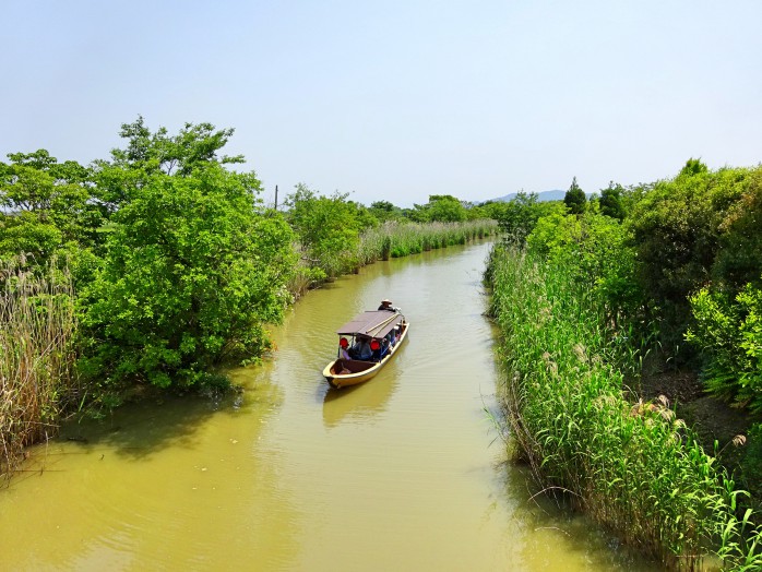 05 Lakeside district boat tour of Ohomihachiman