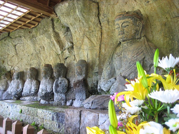 Usuki Stone Buddhas