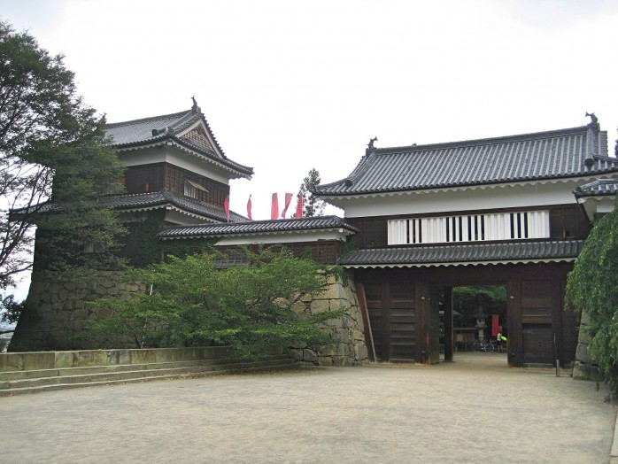 01 Ueda Castle