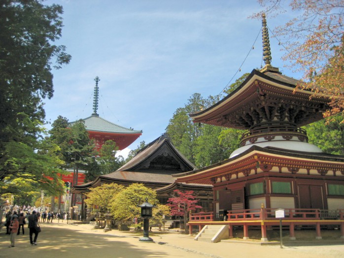 02 Koyasan_Danjo-Garan